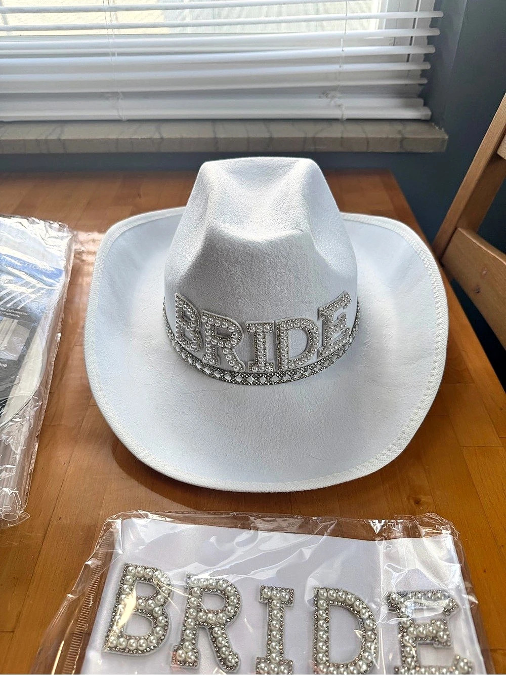 Ultimate Bachelorette Party Decor Bundle White Bride Cowboy Hat Sash Veil Lot